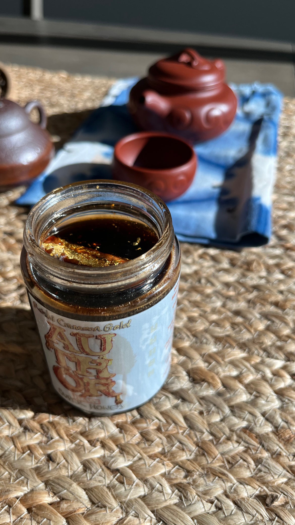 Raw Reishi Honey with 24k Gold Leaf