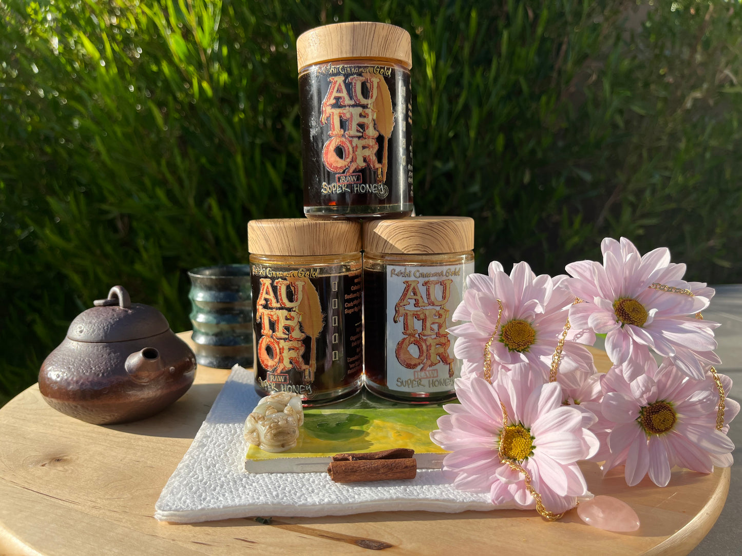 Raw Reishi Honey with 24k Gold Leaf